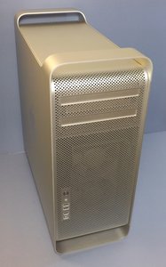 MacPro 2,1 Image 2